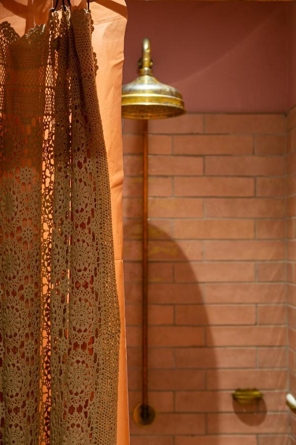 Hotel Lola เคปทาวน์ ภายนอก รูปภาพ